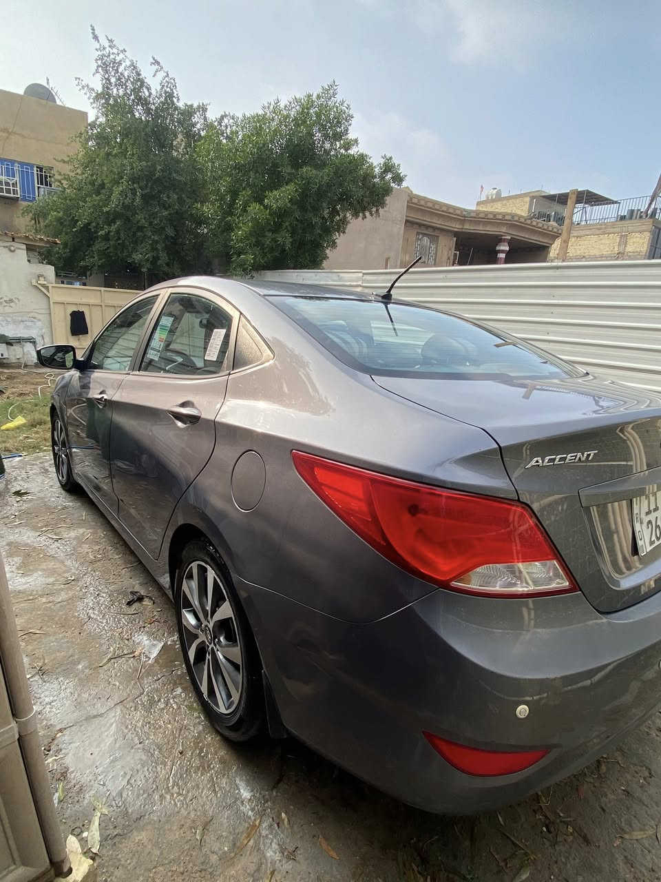 السلام عليكم اكسنت مديل ٢٠١٧ رقم بغداد وارد امريكي مكفول من تبديل وصبغ دعاميات فقط ماشية ٦٦  الف  بسمي ثاني يوم تحويل السعر ١٠٥. رقمي ***********
