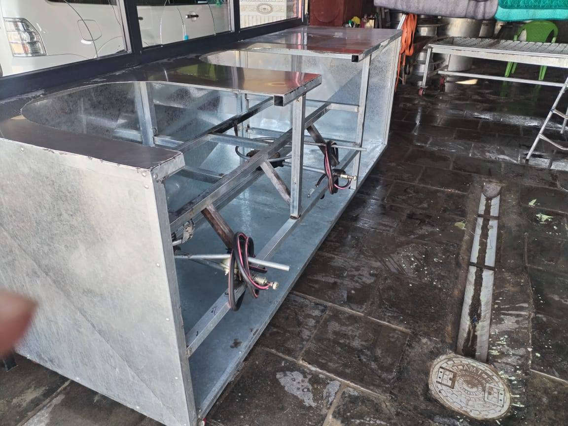 السلام عليكم ورحمة الله وبركاته
ميز للبيع 
المكان الديوانيه
ميز يحتوي على طباخات 2 
طوله ٣ متر وعرضه متر 
للأستفسار أكثر راسل البيج
https://www.facebook.com/share/1GSf1w9t9X/
أو أتصل على الأرقام التالية 
 ***********
***********
وهاي قناة الواتساب الي تنزل بيه جميع الوضائف ولتنسون تفعلون جرص لشعارات حته من تنزل الوضيفه يجيكم أشعار 
https://whatsapp.com/channel/0029VbBzSkh42Dcc90nhOm09
تحياتي للجميع أخوكم وخادمكم شيف يوسف الحربي
