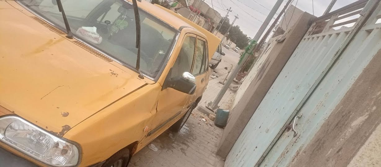 سياره سايبه للبيع موديل 2012 السعر 7 ونص رقم صدامي بدون راعي مكان النجف ***********
