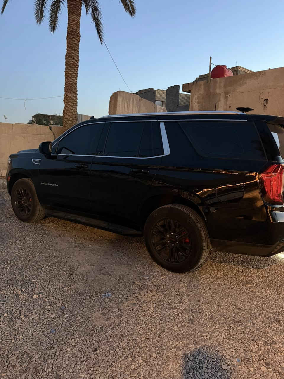 GMC يوكن
فئه SLE 

موديل 22 

خليجي وكاله المنصور 

ماشيه88 الف كيلو مو ميل

مكفوله من صبغ والدبل كود ماعدا بارد بل جاملغ 

 ارقام بغداد باسمي تحويل ثاني يوم 

جاهزه من كلشي مناقصهه برغي  صدر تايرات كله جديد 

السعر 43 الف دولار. وبي مجال 

للاستفسار 
***********
