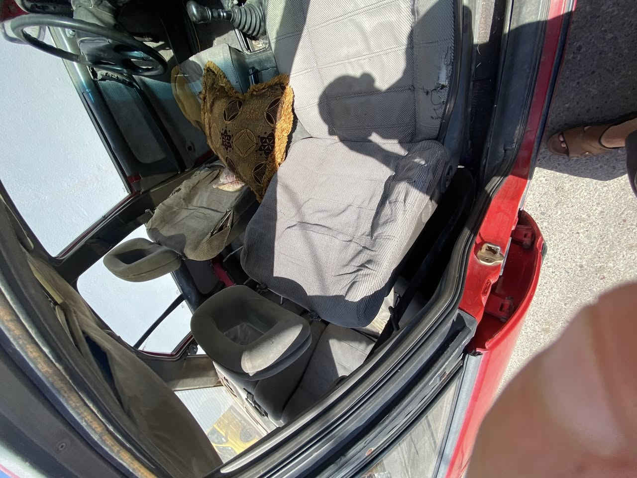 اوميكا جنطه ٢٠ كير عادي بدون صبغ وبدون تقحيل السياره مال تخزين اول مره يتبدل صدرها على ايدي كير شرط مكينا معرف شبيها مع العلم قبل ٥اشهر بدلت سلندر السياره ماتشتغل شرط التحويل صاحبها بكركوك فقط تحويل السياره حلوة ومضبوطه اكسل جديد مبدله نوزل مو كابريتر ايرفلو جديد مبدله السياره متعوب عليها سعر ١٥وبي مجال للطيبين وترهم مراوس 
***********
