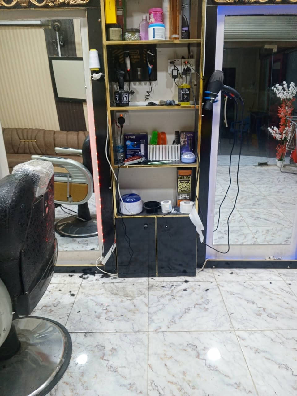 متاح السعر 350ناصريه مركز


**إذا كنت صاحب هذا الإعلان وتريد حذفه لأي سبب، رجاءا أرسل رسالة إلى الدعم الفني**