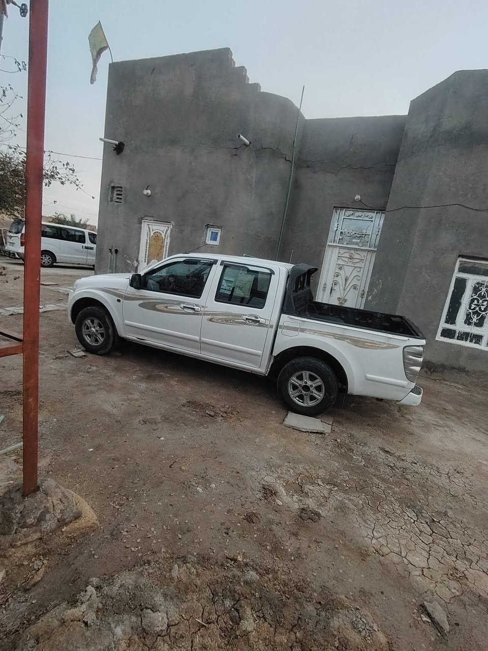 سلام عليكم كريتويل  البيع موديل 2015 مكفوله كير وكسن مكفولات رقم نكليزي مكينه بيه تنقيص بصيط مداور ثاني يوم سياره نضيف  مكفواله كفاله عامه السعر خاص الستفسار علا هاذه رقم ***********
