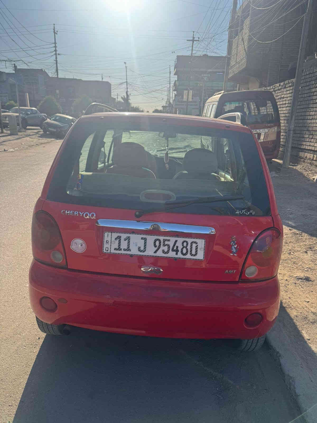 السلام عليكم
كيو كيو 2011 سنويه جديده بسمنه
ميكانيك ممتاز  وسياره جاهزه 
شرط تحويل
الگير اوتو
السعر 30 بيه مجال
م/ ***********
