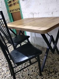 ميز طعام • كرسين • مدينة الصدر