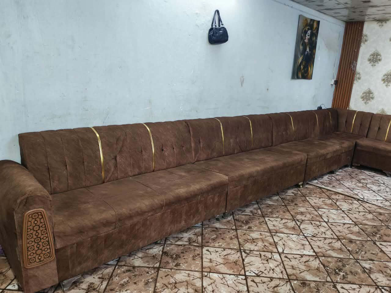 ديوان 14 مقعد تزكام نضيف حيل مابي اي ضرر سعره 325 وبي مجال مكاني كاضميه يوجد توصيل *********** يوجد واتساب بغداد, العراق
