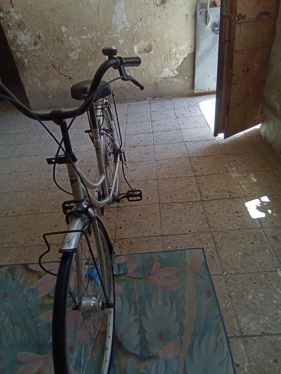 سلام عليكم  بايسكل بطه حجم 26 مكان نجف سعر 100  مجال


**إذا كنت صاحب هذا الإعلان وتريد حذفه لأي سبب، رجاءا أرسل رسالة إلى الدعم الفني**