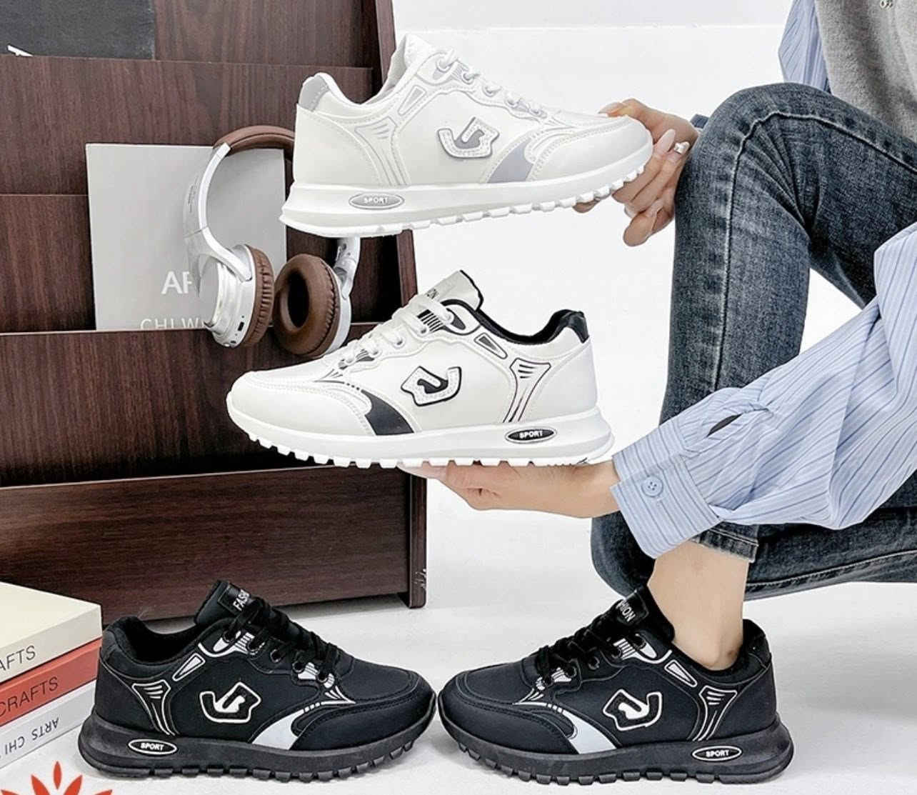 احذية رياضي نسائي بكميات قليله كلش ماستر كوالتي جديده قويه للاستفسار *********** واتساب
