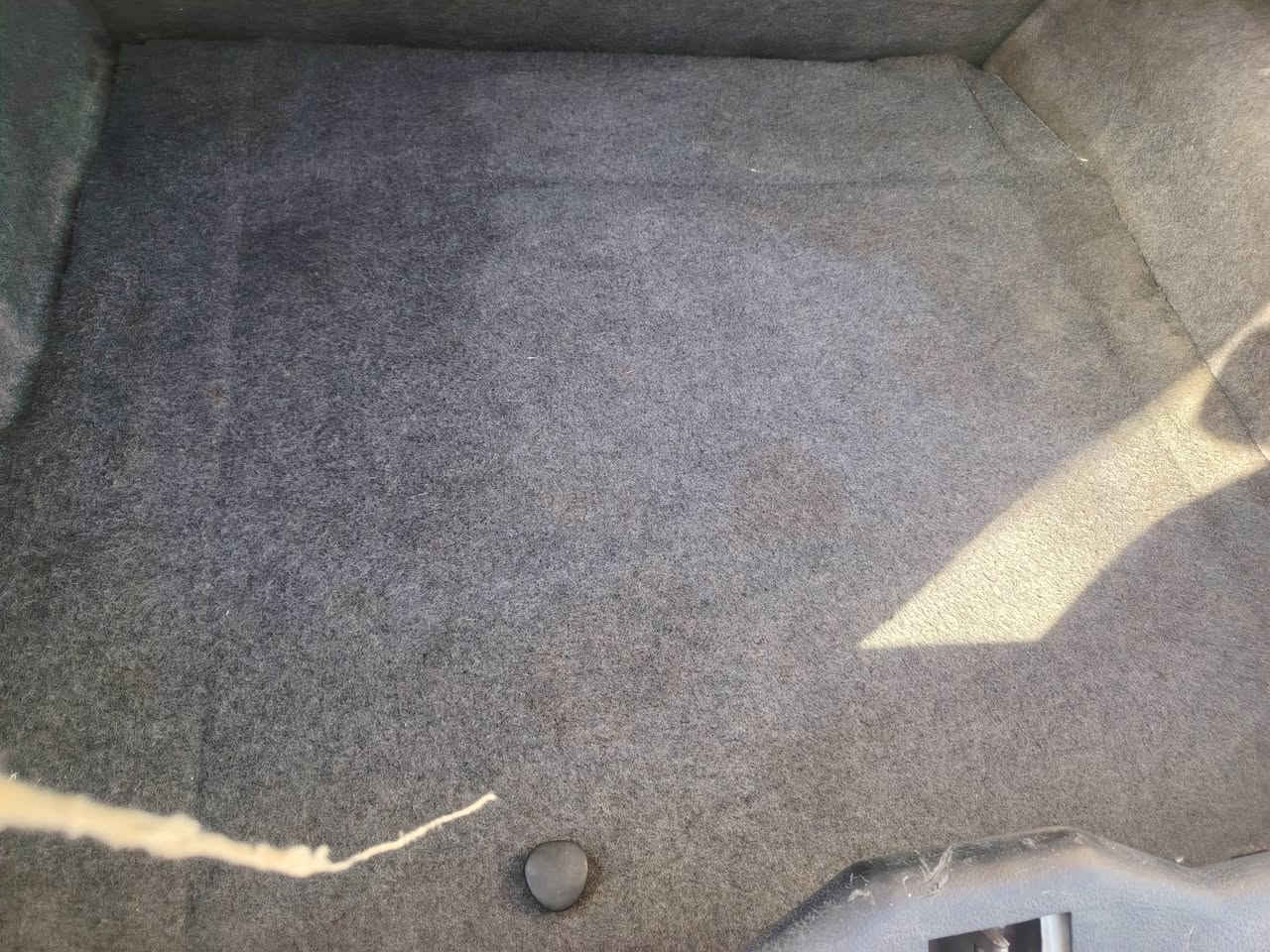 سلام عليكم سمنت للبيع موديل 2013مكفوله من ضربه وصبغ وتبديل سياره ب اسمي ثاني يوم تحويل تبريد شغال تدفئه شغاله مكينه وكير ع وضع شركه اربع تايرات بنايلون قبل اسبوع مستلم سنويه جديده مكاني بغداد سعر 57 وبيهه مجال ***********
