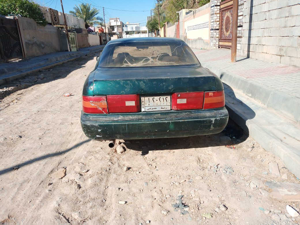 سلام عليكم سيارة تويوتا لكزز ياباني مكينه وكير ملكه سيارة شغاله وجاهزة سعر 18ورقه رقم واسط ألماني صاحبه ماندله عنوني ديالى شهربان ***********
