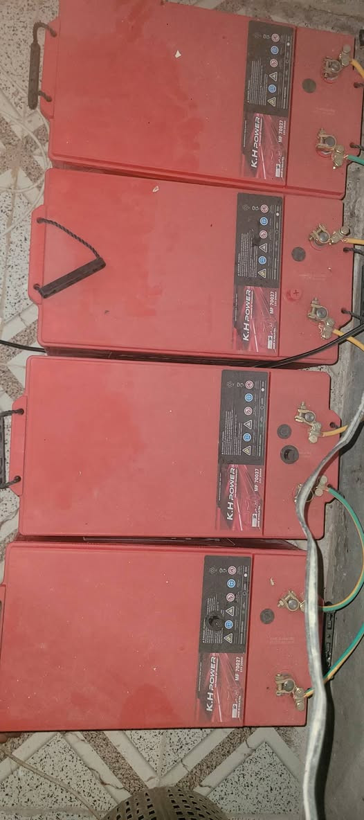 انفيرتر حجم 6.2 KV مستخدم اقل من شهر بي ضمان ٣ سنوات حقيقي
بطاريات عدد 4 حجم الوحده 200 مستخدم اقل الشهر .ضمان 3 اشهر حقيقي 
للبيع شلع بمليون و300 الف


**إذا كنت صاحب هذا الإعلان وتريد حذفه لأي سبب، رجاءا أرسل رسالة إلى الدعم الفني**