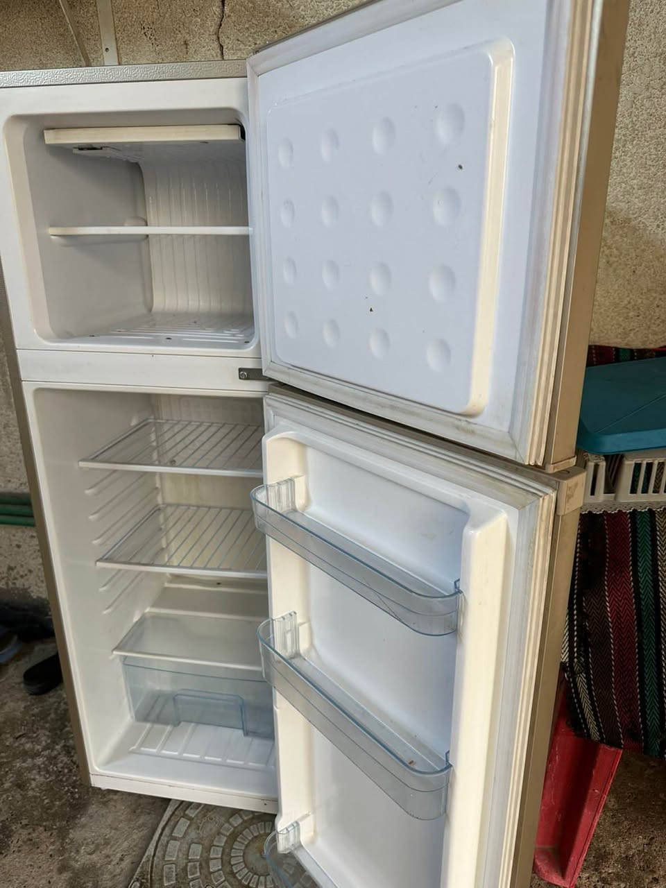 سلام عليكم ثلاجه قياس 9 ستخدام شهر  مكان بغداد*********** بغداد, العراق
