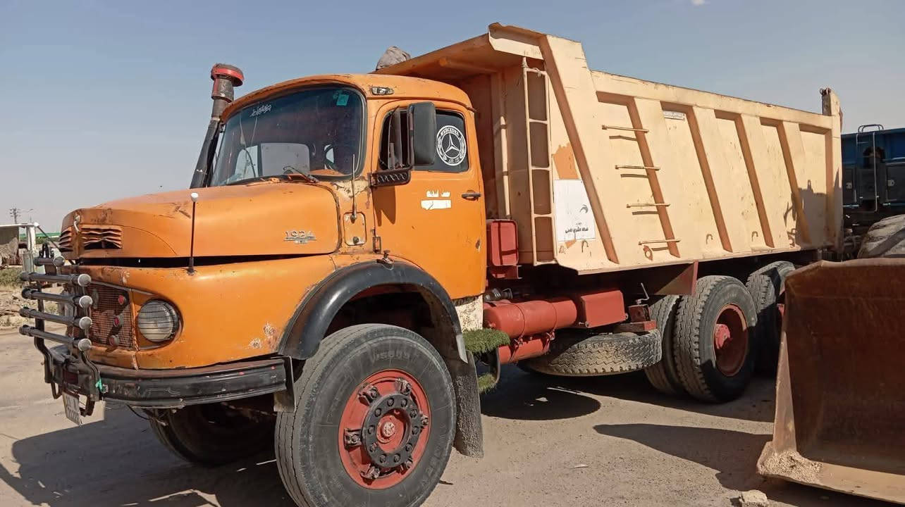 أهلاً وسهلا بكم في معرض الاحلام ✨
معرض_الاحلام_البيع_وشراء_المعدات_ثقيله🚛🚜🏗

 

🔻 #الرجاء_قرائة_الإعلان_بالكامل_قبل_الاتصال🤝✅

للبيع ❕💁‍♂️💁‍♂️💁‍♂️

اقجم 79✅✨

مجموعه مان بولبرن جبير 🔩

مكينه 55مكفوله ⚙️

كير 90مكفول ⚙️

رقم بغداد نكليزي  شرط تحويل 📝☑️👍🏻

بدي نظيف 

شاصي بلادي مكفول 👍🏻☑️

سيارة جاهزه للعمل 💁‍♂️

✅ خبرة طويلة في خدمة عملائنا ومستعدين دائماً لتقديم

 الأفضل لكم ⭐

للإستفسا☎️*********** اثير الفهداوي 

أو تفضلو بزيارة معرضنا بالفلوجه-خط-سريع-قرب-محطه-الندێ  👇👇👇 

                    { #معرض #الاحلام #لتجارة #الشاحنات }
