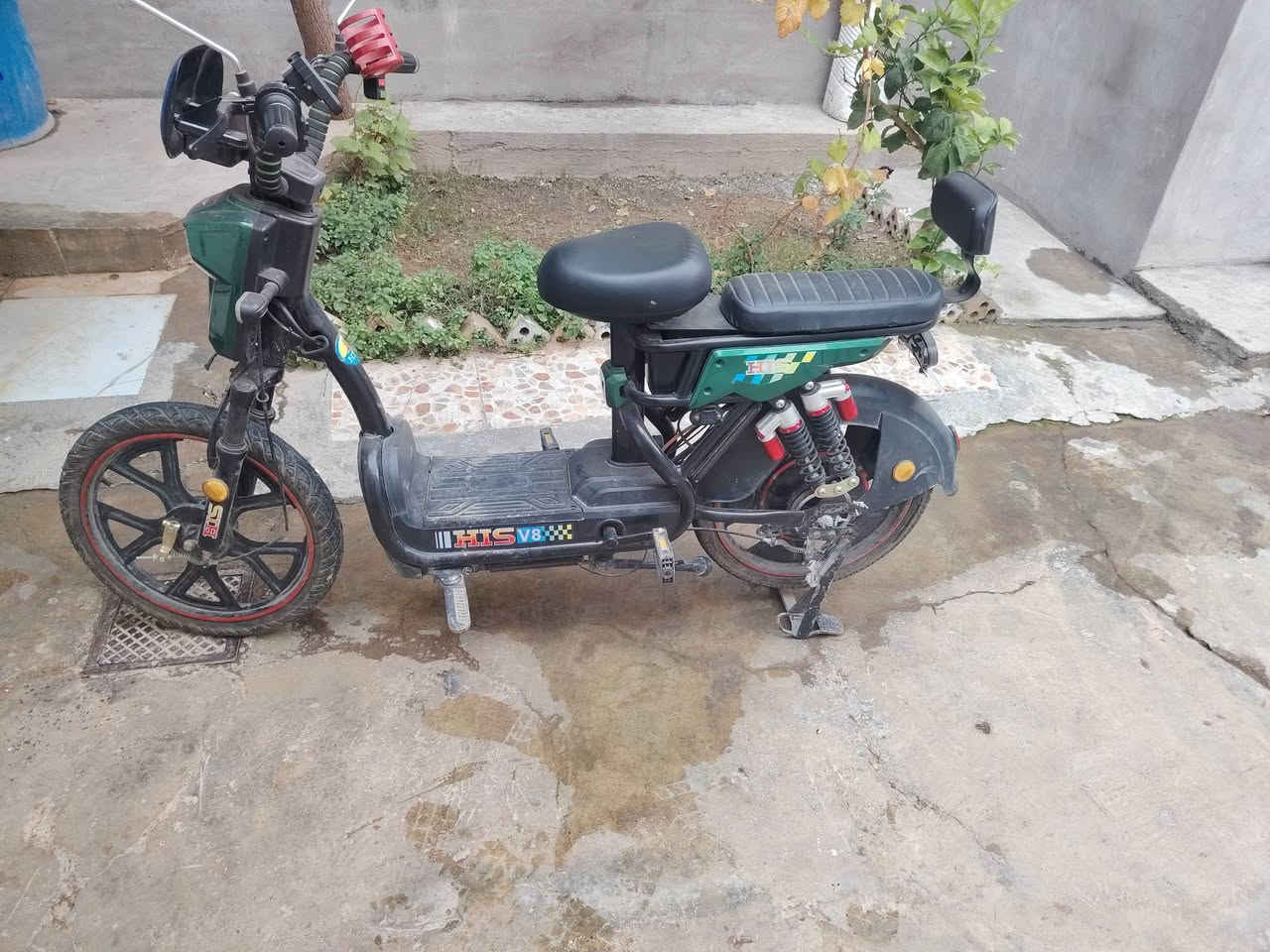 هايس للبيع موديل ٢٠٠٢٥فقط جاملغ بي نقص كهربائي شغال بيدر شغال السعر ٢٥٠الف كركوك حي العسكري ٥باتريات


**إذا كنت صاحب هذا الإعلان وتريد حذفه لأي سبب، رجاءا أرسل رسالة إلى الدعم الفني**