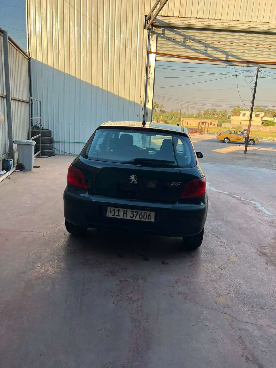 بيجو 307 رقم بغداد ومكانها بغداد
محرك 2200مكفول كير محرك جديد ومكفول تبريد ثلج صدر امامي خلفي جديد مشط جديد السيارة مسويلها ادامة وصيانة كاملة داخل نضيف رايدها ب60 وبيها مجال للتواصل ***********
