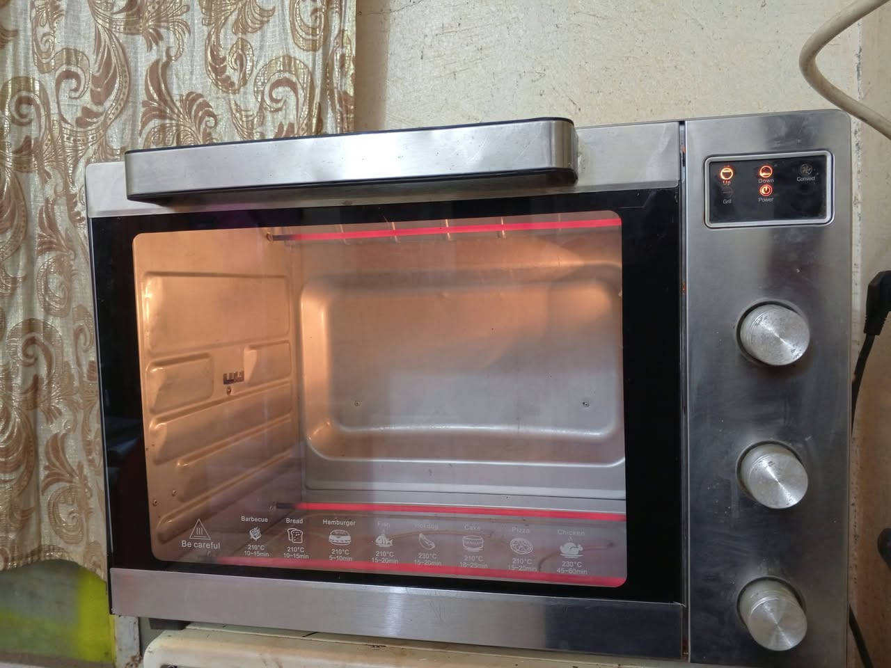 فرن نظيف شرط الشغل حراره عاليه ضمان حجم كبير السعر 50 الف مكان البصرة المطيحه فرع  مناوي لجم


**إذا كنت صاحب هذا الإعلان وتريد حذفه لأي سبب، رجاءا أرسل رسالة إلى الدعم الفني**