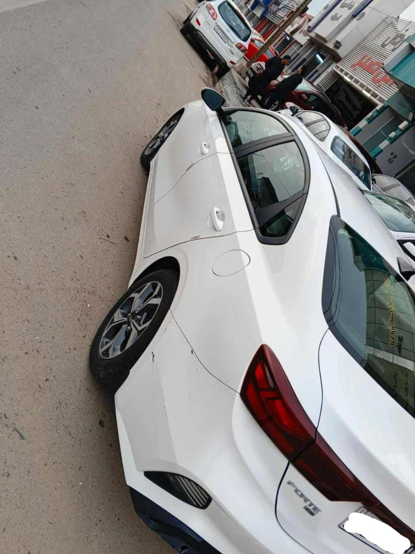 مده مده سنة ما ابيع اقصاد شهريه بيع مستعجل محتاج فلوس .
السلام عليكم 
_____________
فورتي موديل 2023 مقدمة من 100$ الى 90$ ورقه مرقم بغداد الدولي حادثهه فقط بنيد مبدل الباقي كله مكفول شواصي مكفوله لغد مكفول كلشي موجود بل سوك ميعجبك لا تعلق ولا تتصل وتكسر بحلال غيرك الرزق ع الله مو ع احد 
_____________
مراسله ما ارد عليهه اتصل وتدلل تشلع عيوني .
_____________
للاستفسار *********** 📞.
