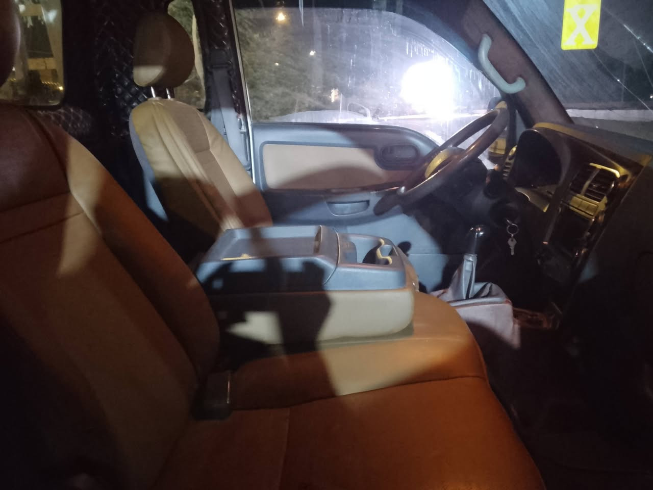 سلام عليكم للبيع كيه
موديل 22
رقم بغداد تحويل ثاني يوم 
سياره مكفول كفاله عام 
سياره وضع شركه
بيع بدون محجر
ماشيه 117
سعر 145 بيه مجال 
المكان التاجي المشاهده 
***********
