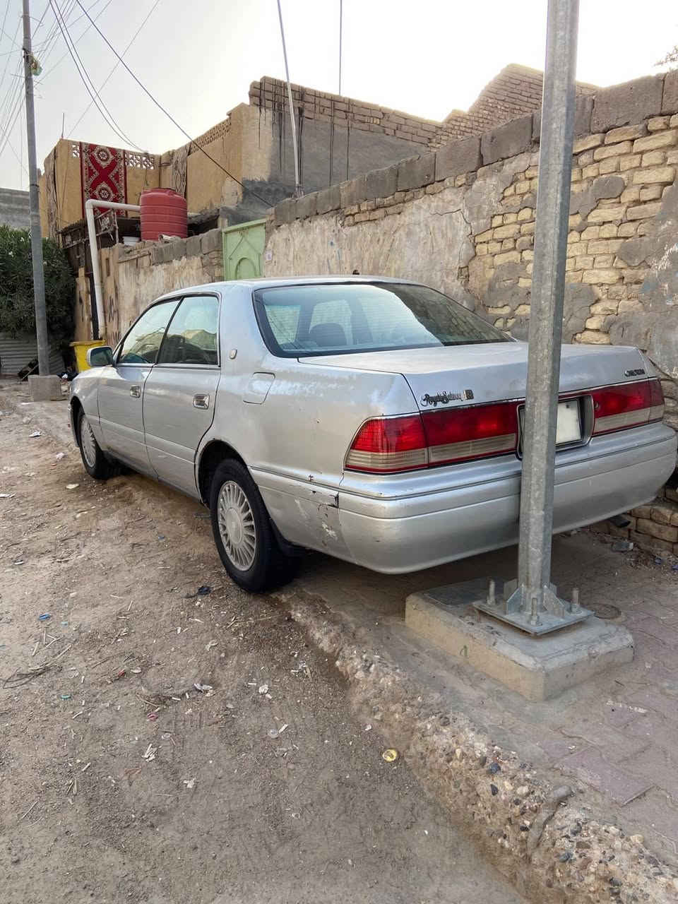السلام عليكم راس الثور للبيع نظيفة وجاهزه ميكنه 3000vvt تخم تاير جديد حداديه جديدة مكفوله من الكص والنقل جثه والصوليات والباقي كوم حديد سنوية ماساقطه بعدها راعيها يريد تحويل مكاني بصرة حيانيه السعر ب70 وبيها مجال بسيط الرقم *********** واتساب البصرة, العراق
