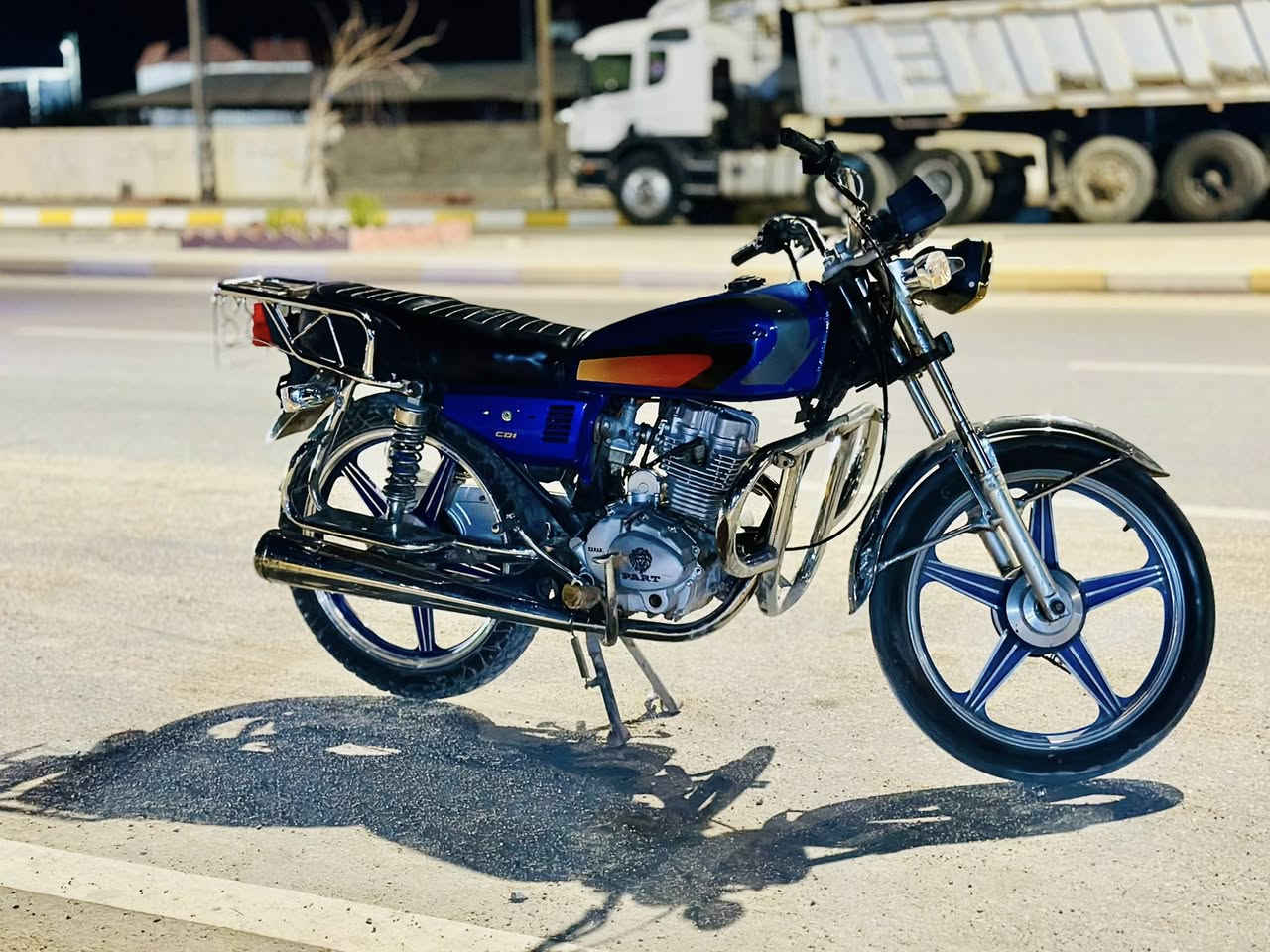 ياللهه . بارت اوراق اصولي طالعه من لكرار دراجه جاهزه وحلوه مكاني شطره  ‭0772 301 3230‬
السعر : 550 وبيه مجال لشراي
