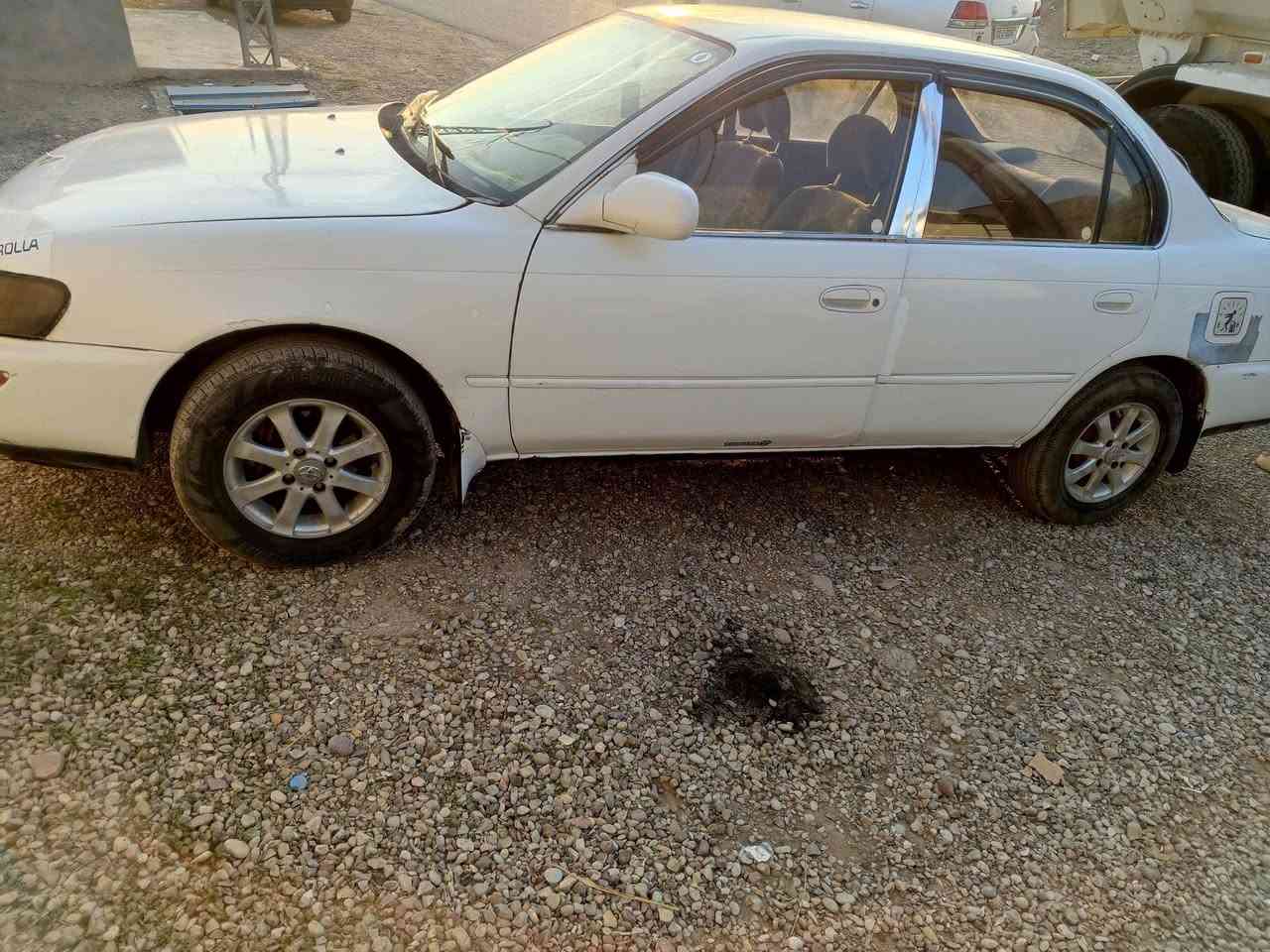 كورولا موديل 94
رقم بغداد 
***********
