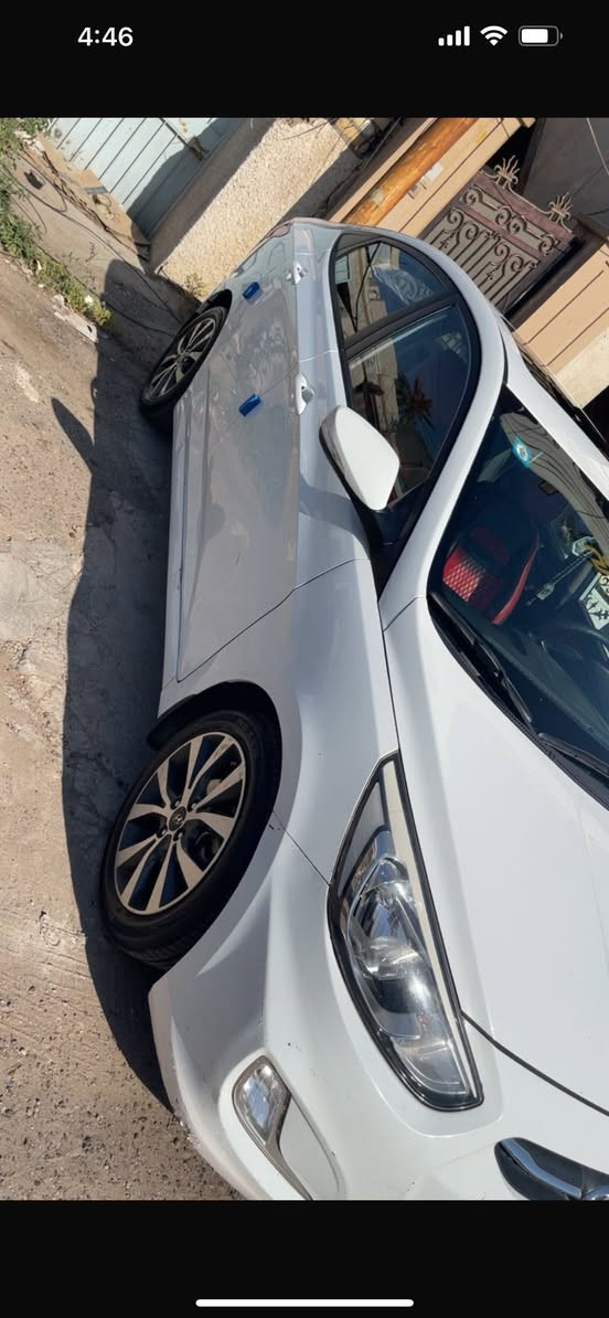 السلام عليكم اكسنت 2016 ماشيه 86000 السياره نظيفه جدا احلى من الصور بيها طخات بسيطه تبريد ثلج تدفئه فول السياره لعابه مكاني بغداد المنصور خابرني وتس اب *********** رايدها ب 105 بيها مجال كلش بسيط السياره ب اسمي تحويل ثاني يوم الرقم انكليزي احلى من الصور تجي وتدلل
