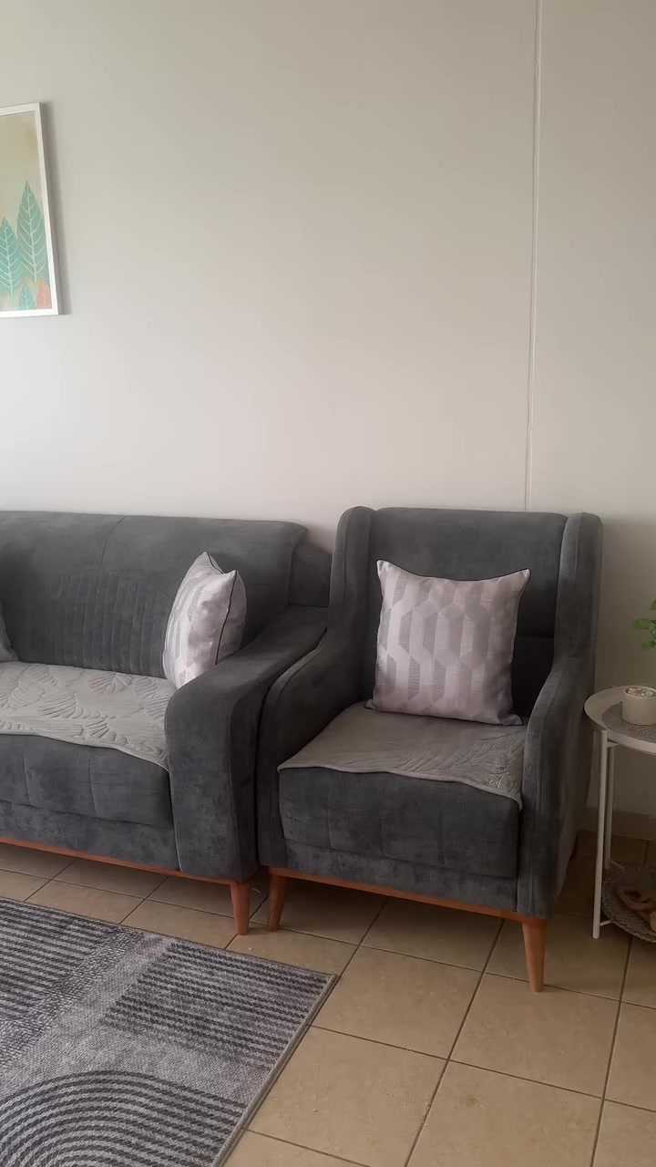 تخم جديد للبيع سبع مقاعد قنفه ثلاثيه وقنفه ثنايه وكراسي عدد ٢شغل عراقي درجه اولى سويته يم معرض الجود بل اعظميه سويته مليون ٢٠٠اريده ٨٠٠لطلب الستفسار دخل خاص


**إذا كنت صاحب هذا الإعلان وتريد حذفه لأي سبب، رجاءا أرسل رسالة إلى الدعم الفني**