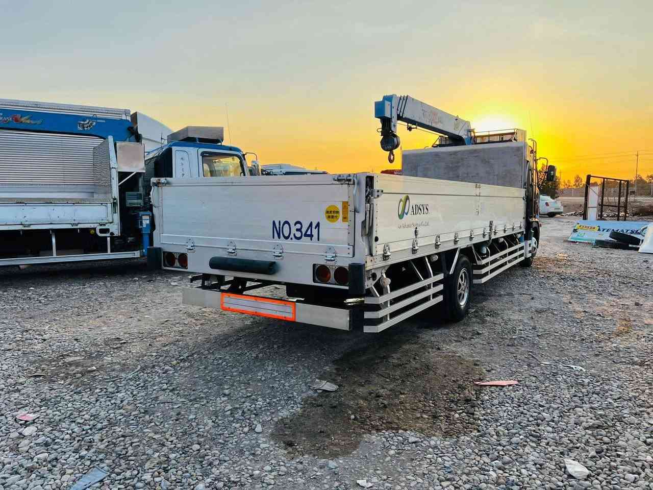 اللهم صل ع محمد وآل محمد 👍🇮🇶🇮🇶
 هينو شيطان كرين كاركو 3 سلايتات      
 مكينه ٦ سلندر دخول جديد
 معرض النصر / قضاء النصر / ذي قار 
 ***********
 ***********
