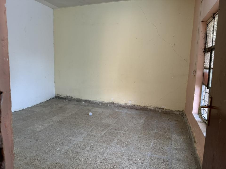 بيت للايجار
100 م مستقل
غرفة نوم مطبخ صالة وصحيات 
شهداء البياع قرب مدرسة الفيحاء 
الايجار / 350 
***********
