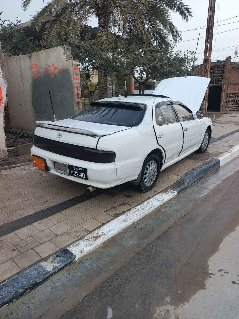 السلام عليكم كرسته للبيع ٠ جاهزه  مكينه وكير ونجي جاهزه  سنويه  لل ٢٧ راعيه موجود تحويل مباشر كثه جنطه ونقل جثه سعر ٢٦   مكان بصره ***********
