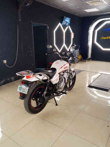 السلام عليكم دراجه للبيع الموديل 25 شهر الواحد محرك 200 كفاله عامه من قشر من مكينه طيت/السعر 1600 وبيها مجال (***********//يا ولد ملاحظه اللي عنده ستوته نظيفه الراوس انا وياه
