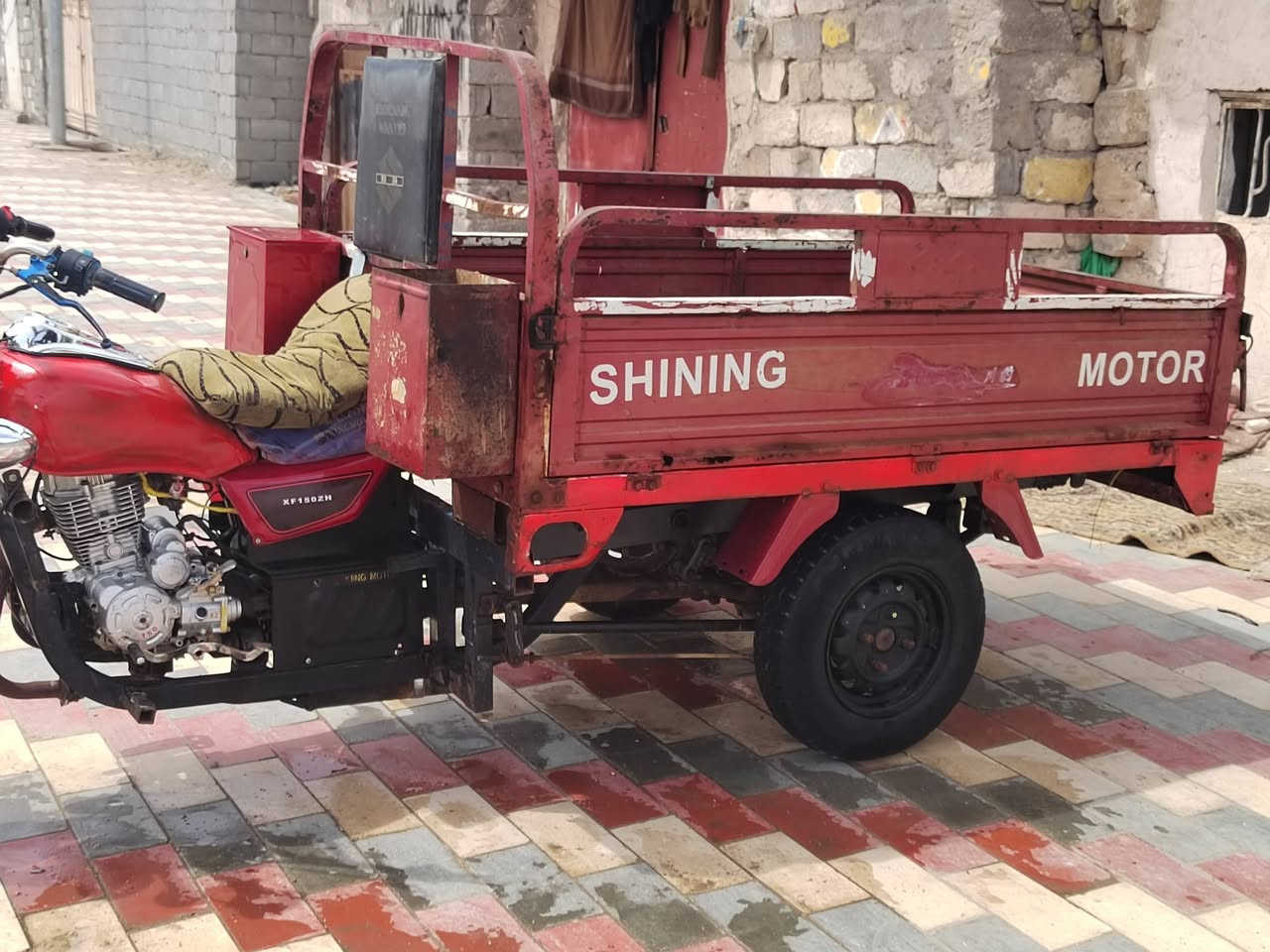 ستوته للبيع موديل 2014 مكينه 2020 اوراق اصولي  مكفوله شاصي وركبه ستوته نظيفه مكاني كربلاء ***********
