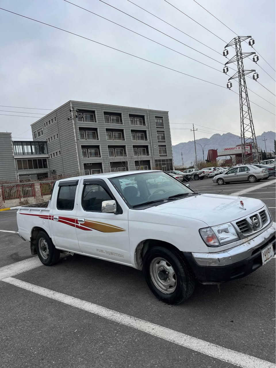 ***********
نیسان مۆدێل۲٠٠۳ ، کراوە بە غاز _ بە نزین   ئیستیراد خاس ،  کیتابی رانیەی بۆ کراوە ، گێر و مەکنەو ئەکسلی بەشەرت ، کامل لایتی پێشەوە و دواوەی تازەیە ،سەیارەکە دەحم و لێدراو و موس و براوەی نییە  ، لە جوانیدا نمونەیە نرخی تەنها ٥٥ گەلاو معامەلە ، تکایە گەر موشتەری بویت تلفۆن بکە ولامی 
نامە نادەمەوە
*********** السليمانية, العراق
