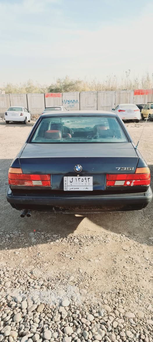 سلام علیکم  BMW735i اصل وبلیتة موجودة  مودیل1992  رقم بغداد مشروع وطني سنوية 27 گشر نضیف  تبريد شغال گیر جديد  محرك نضيف تخم تایر جديد  کشنات کهربائي السعر 53 وبي مجال بسیط الرقم ***********
