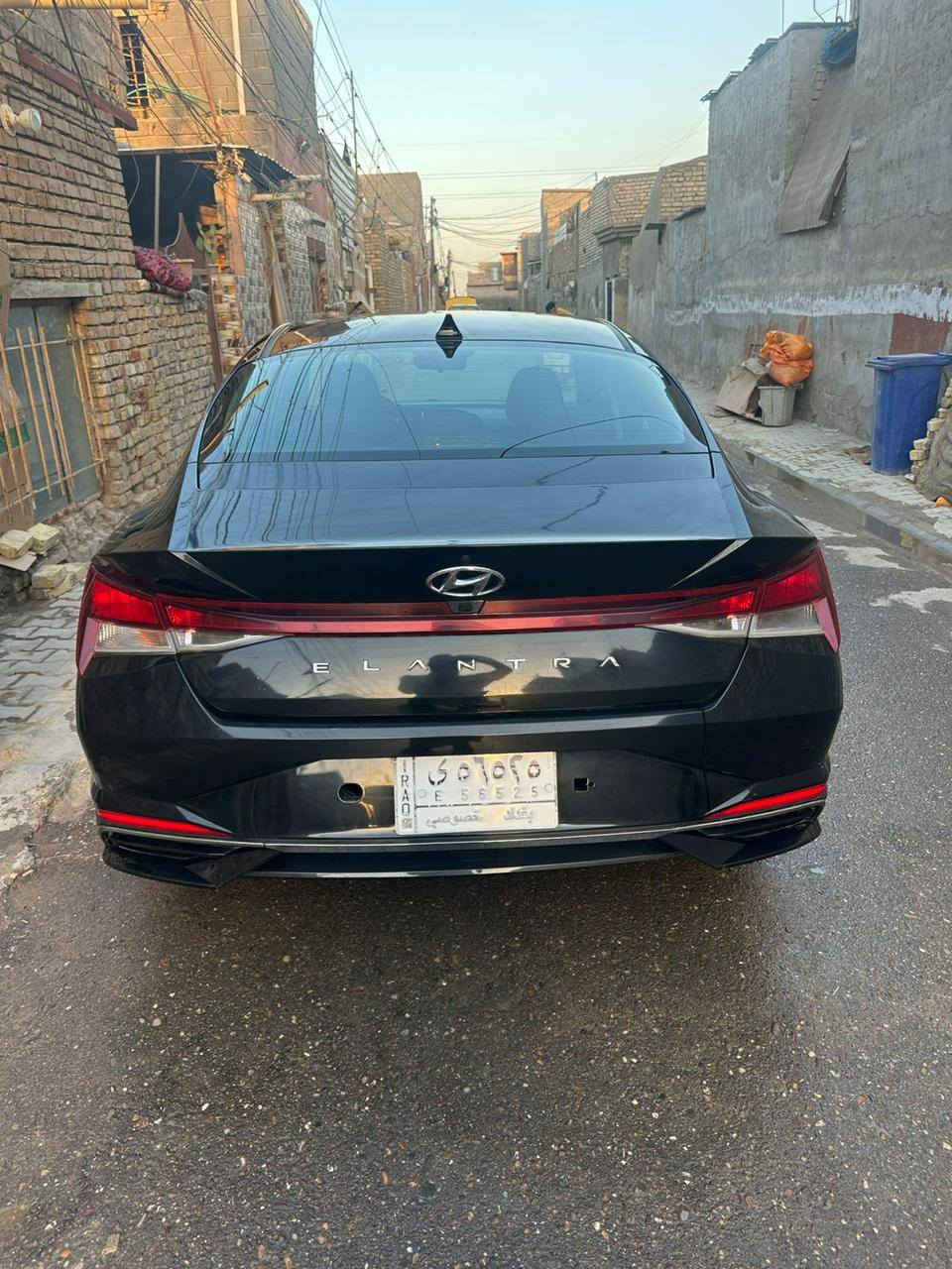 السلام عليكم 
————————
للبيع 
النترا أمريكي  
موديل 2022
محرك 2.0 دوش
—————————————
شاشه كبير 
كامره خليفه 
رادار امامي 
تثبيت مسار 
تحكم ستيرن فول
باقي تفاصيل واضحه بالصور 
—————————————————————-
سياره وارد امريكي 
 صور السونار واضح بالمنشور 
(( رقم بغداد تحويل ثاني يوم ))
—————————————————————
مكانه :- بغداد الخطيب  
السعر :- 150 
اتصال : ***********
