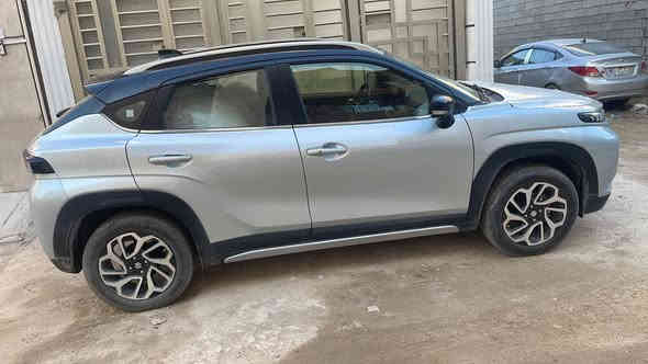 السلام عليكم سازوكي فرونكس ٢٠٢٥ محجوزة للمصرف ٦سنوات  استقطاع مباشر باسمي اسوي وكالة عامة للمشتريي
مكفولة كفالة عامة كير محرك تبريد البدي كذلك ماشية ١٤الف قابل للزيادة سعر 125 ‏مكاني بغداد الجديده ‏‪0771 430 7614‬‏
