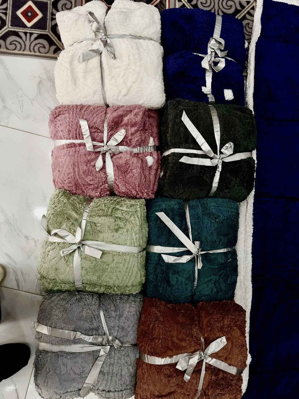 عروض شهر رمضان لاتفوتوها 
🔥عروض "مجمع مصطفى صلال" ما تخلص! 🔥
الغطوة البوهيمي اللي الكل يسأل عنها، الآن بخصم خاص جداً:
💰 من 12,000 ⬅️ صار بـ 8,000 دينار بس!
ملمس ناعم جداً وشكل بوهيمي أنيق يضيف لمسة جمالية لغرفتكم. 🏠✨
تفضلوا بزيارتنا وشوفوا الألوان على الطبيعة.
📍الموقع بابل-الحصوه-السوق الكبير -خلف جامع اسامه بن زيد 
او راسلونا على الوتساب ***********
