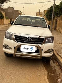 بيكم هايلوكس فور ويل موديل ٢٠١٤ رقم بغداد سياره كفاله سونار موجود نضيف...