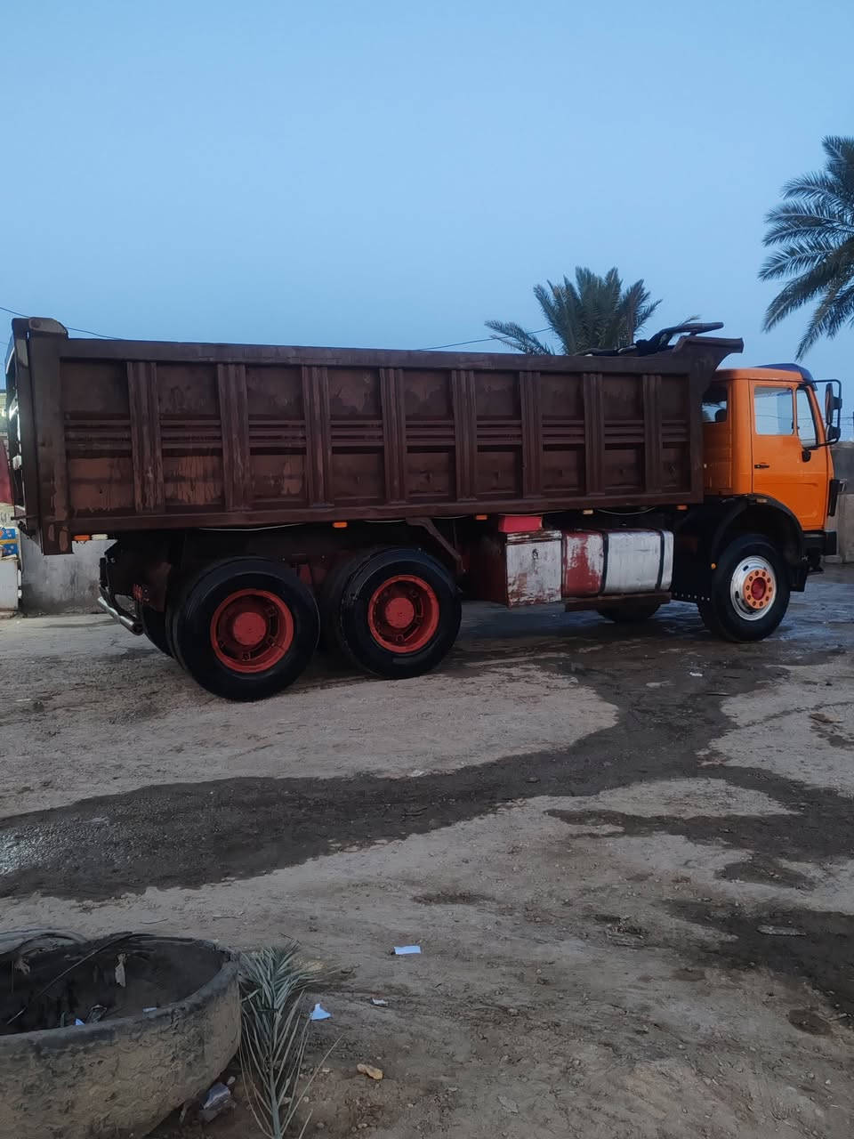 سياره للبيع  البي 87 كفاله عامه مكينه 25 كير 111 مجموعه نص جيئف رقم ديالى كبل اداور مكان دوانية السعر ***********  مراوس لو بتره لو اثنه عادي 👍
