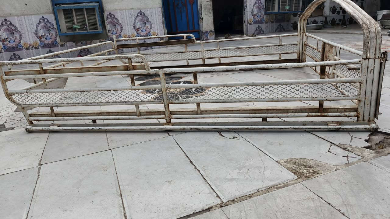 محجر فلاونزه بيكم تك قماره شغل ثقيل
0781 431 3079
