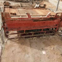 حديد ثقيل • يحتاج صبغ • كربلاء شارع الحافظ