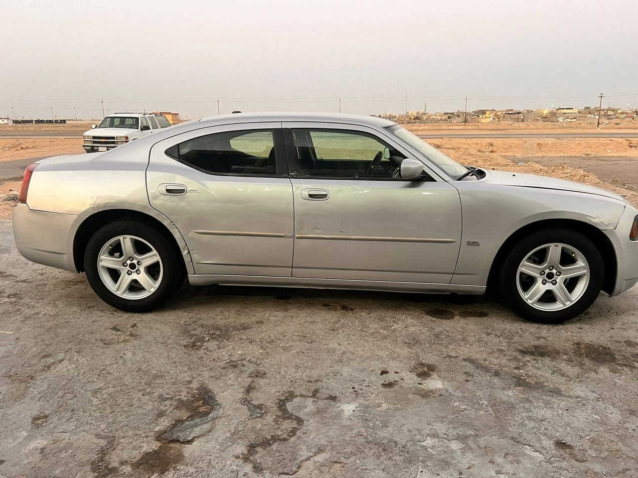 سلام عليكم جاجر مديل 10مكينه جبيره 3ونص ستوني شاده مكينه كير جديد حداديه جاهزه تخم تاير جديد بيه ضربه بل دوسه وبيه طخه كدام مو قويه كفاله كص نقل وتحويل ولقرامات سعر 100وبيه مجال مكاني بصره امن داخلي ***********
