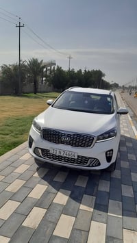 سورنتو للبيع موديل 2020 خليجي  مكينة 6 سلندر ثلاث قطع تبريد صندوك كهرب...