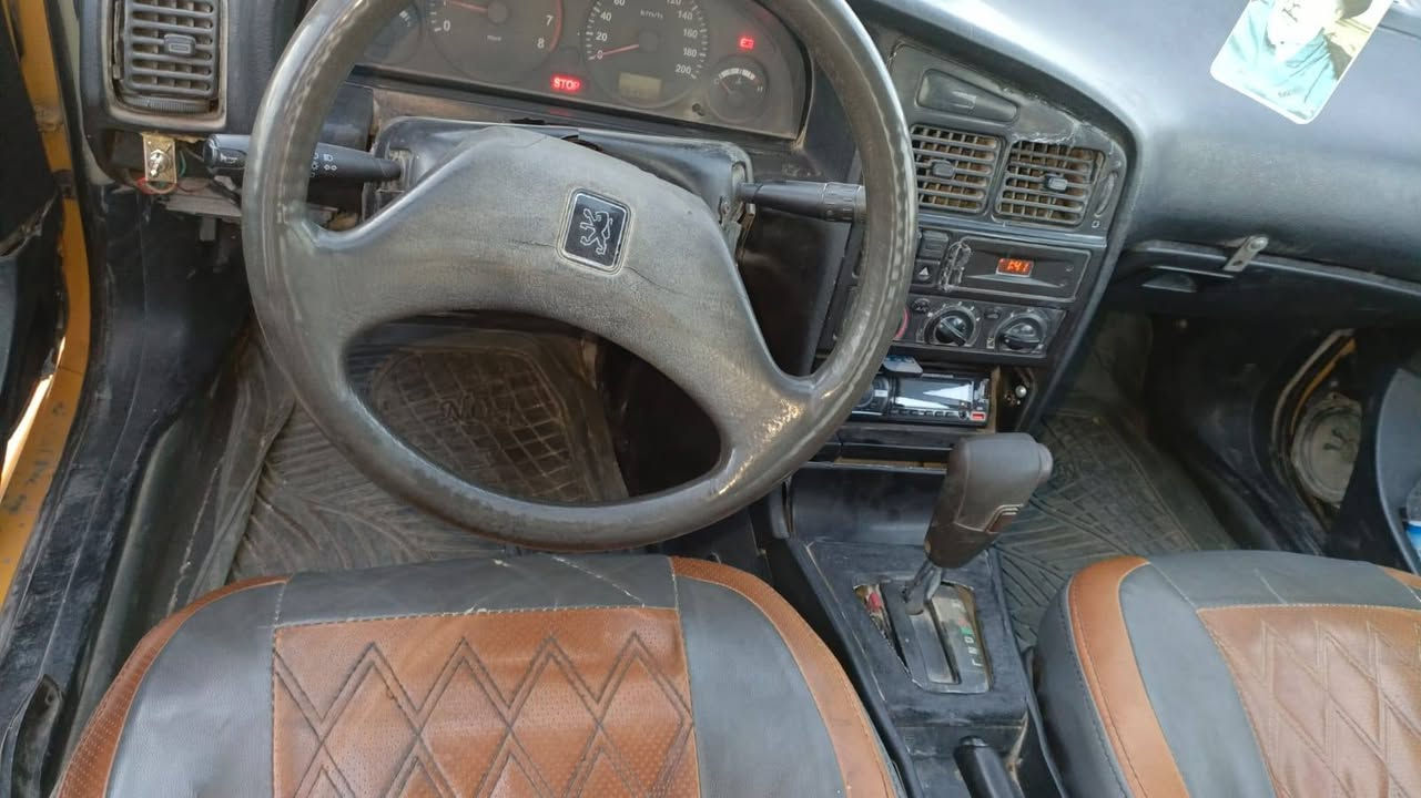 موديل 2009 عارضها 18ورقة مكان كربلاء *********** مكينه ون جي 4
