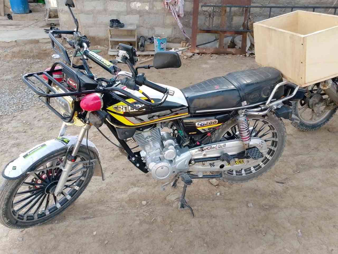 السلام وعليكم دراجه للبيع موديل. 2024
للاستفسار ***********
الدراجه جديده مكفوله
