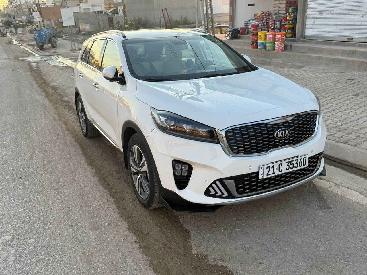 سورنتو موديل ٢٠٢٠ محرك ٦ سلندر وراد خليجي تبريد ٣ قطع موصفات مري شفط بصمه برده خلفيه دشبول زينون شاشه بلادي سياره جافيه صفحه سكن فقط ..بجم كبس سياره حلوه وجديده وكلشي مابيه نقص مكاني بغداد سعرها 180 بي مجال جدا قليل *********** بغداد, العراق
