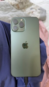 أيفون 13 كلش نضيف 07702902759 السعر 650 الف الشعب