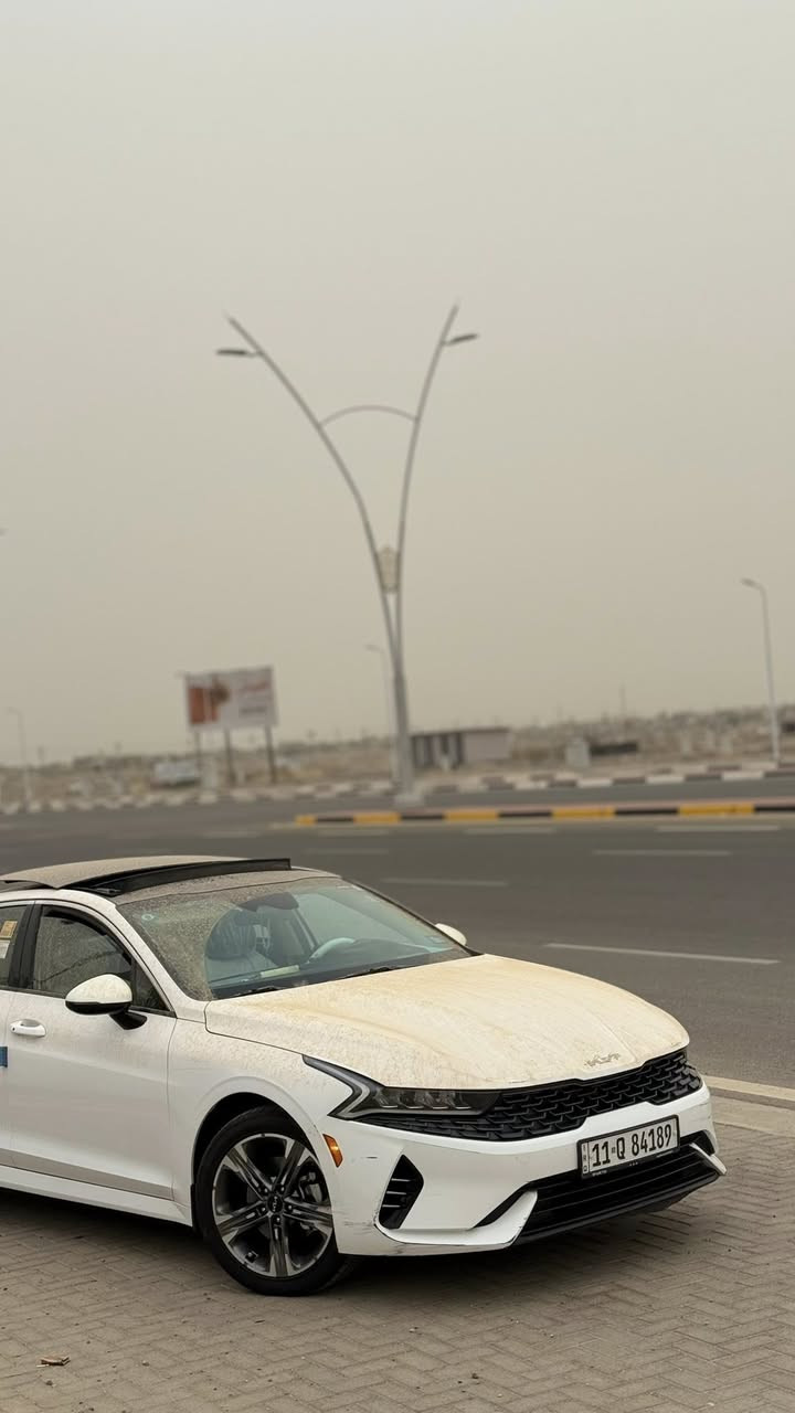 سلام عليكم 

عندي K5 EX اعلى فه-موديل 2024، لون الابيض ماشية فقط50 آلاف ميل حره باسمي رقمها بغداد الجديد
•..
* المواصفات:
• محرك 1600 تيربو اقتصادي وقوي
• تشغيل بصمة + تشغيل عن بعد
• شحن لاسلكي للهاتف
• شاشة كبيرة
• رادار جانبي وخلفي + مراقبة النقطة العمياء
• رادار الخطوط + قيادة ذاتية عالخطوط
• مقاعد جلد اسود + كرسي كهرباء
•  + كير أوتو وعادي
(Smart - Normal - Sport - Custom) أنظمة قيادة •
• مانع انزلاق + نظام ABS
• AUTO HOLD + AUTO BRAKE
• شاشة + كشافات أمامية + لايتات LEDربع  عدسات
• نظام ملاحة + خرائط مدمجة
• حساسات كفرات + إشارات مرايات
• أندرويد أوتو وايرلس + AUX + USB + بلوتوث
• تحكم كامل من الستيرن
• ويل كروم لون مميز
• بانوراما
ماشية:50 آلاف ميل فق. .
• الضرر:تبديل باب سايق وجاملغ شويه تعديل الضرر جانبي 
• بدون إيرباك
شرط تفحص سونار وين متريد
٢ الموقع: البصره'رقم الهاتف ***********
السعر
(210) قفل
اذا معجبتك السياره اترك كلمه طيبه

