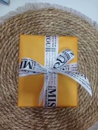 محفظة • نقش حسب الطلب