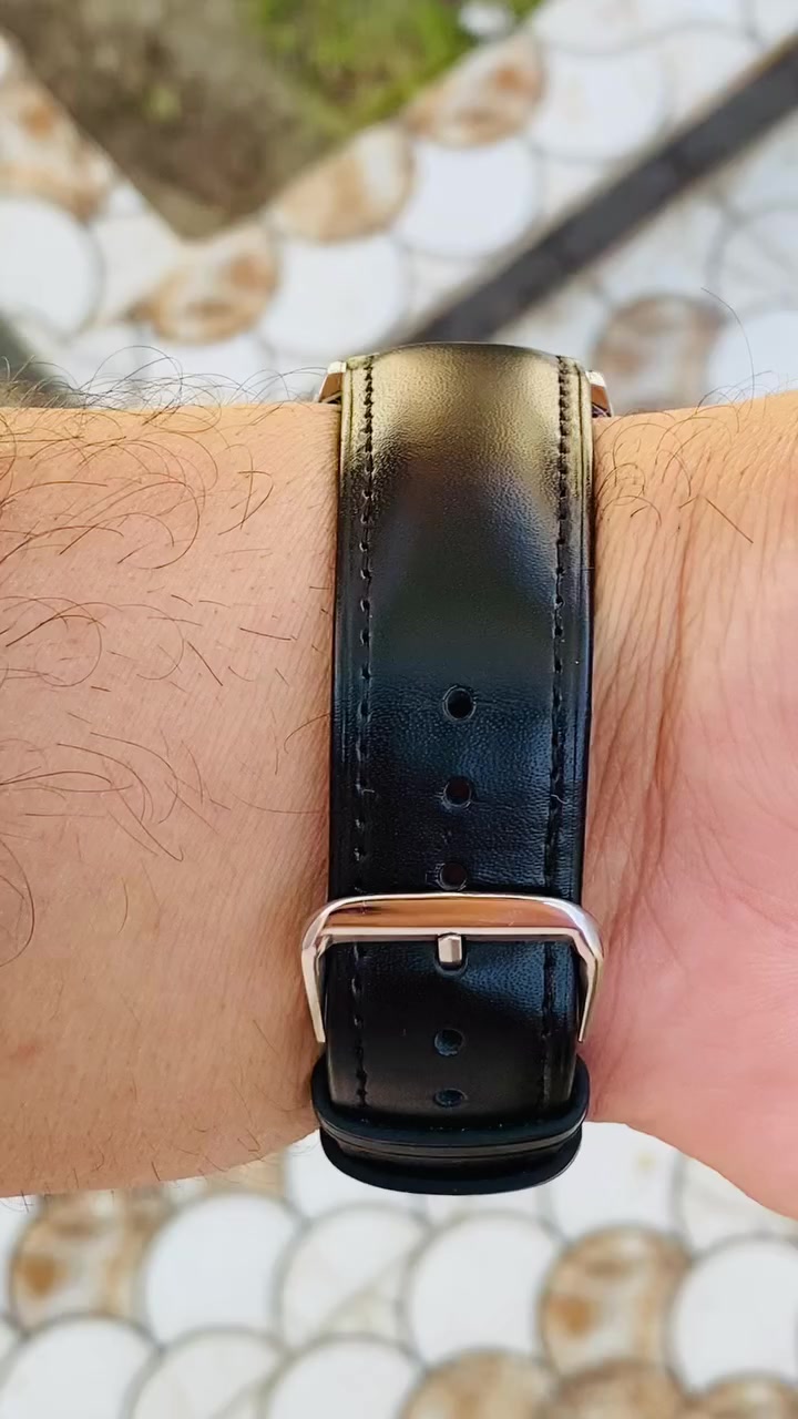 ساعة سلاح الجو الصيني
ساعة ماركة ZI ZUAN خاصة برجال الطيران موديل 1963

جديدة مكينة كوارتز كرونوغراف سناتر شغالة قطر 42

السعر 75 الف


**إذا كنت صاحب هذا الإعلان وتريد حذفه لأي سبب، رجاءا أرسل رسالة إلى الدعم الفني**